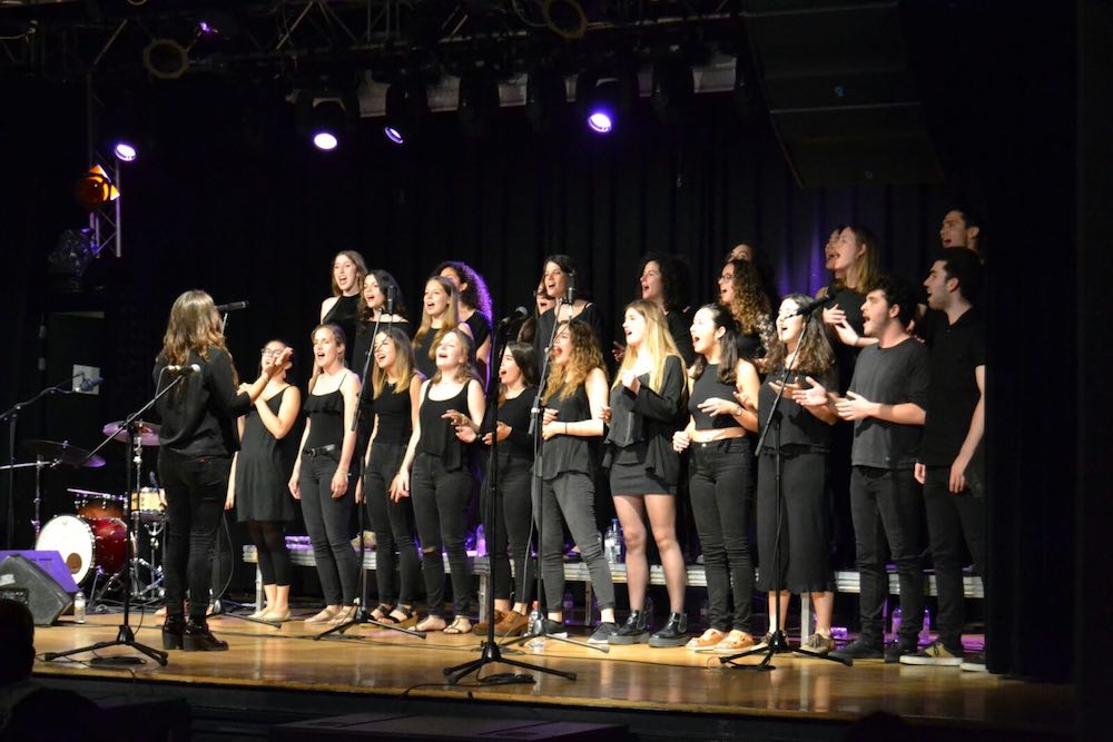 Yonder_Choir